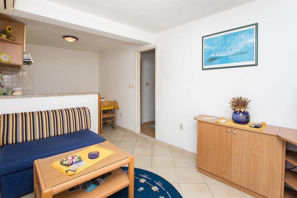 Hrvoje Place Apartments ドゥブロブニク エクステリア 写真