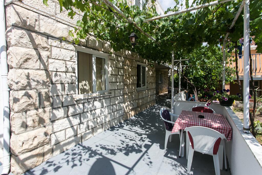 Hrvoje Place Apartments ドゥブロブニク エクステリア 写真